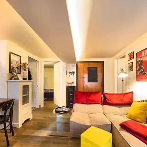 https://studio-garibaldi-7.hotelinveneto.com